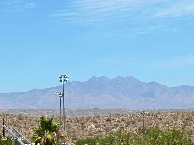 11682 N SAGUARO Boulevard E, Fountain Hills, AZ 85268