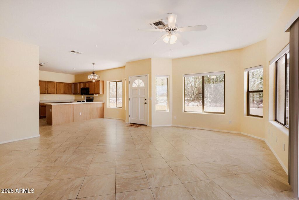 11682 N SAGUARO Boulevard E, Fountain Hills, AZ 85268 — photo 2
