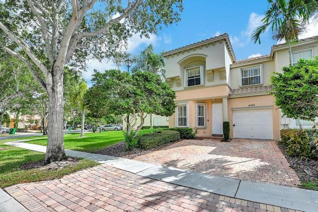 4705 SW 164th Ave, Miramar, FL 33027
