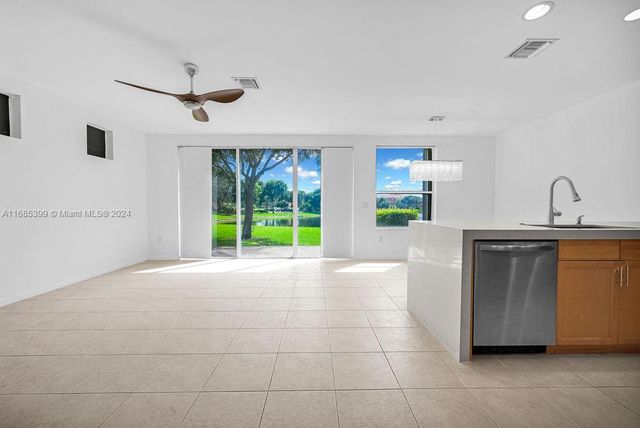 4705 SW 164th Ave, Miramar, FL 33027