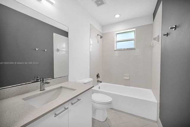 4705 SW 164th Ave, Miramar, FL 33027