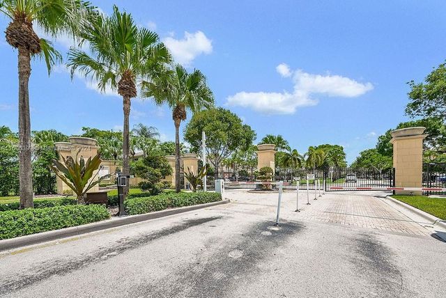 4705 SW 164th Ave, Miramar, FL 33027