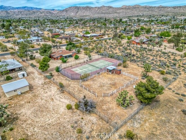 7625 Joshua View, Yucca Valley, CA 92284