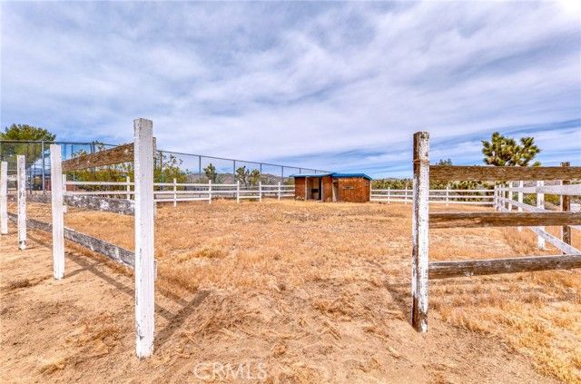 7625 Joshua View, Yucca Valley, CA 92284