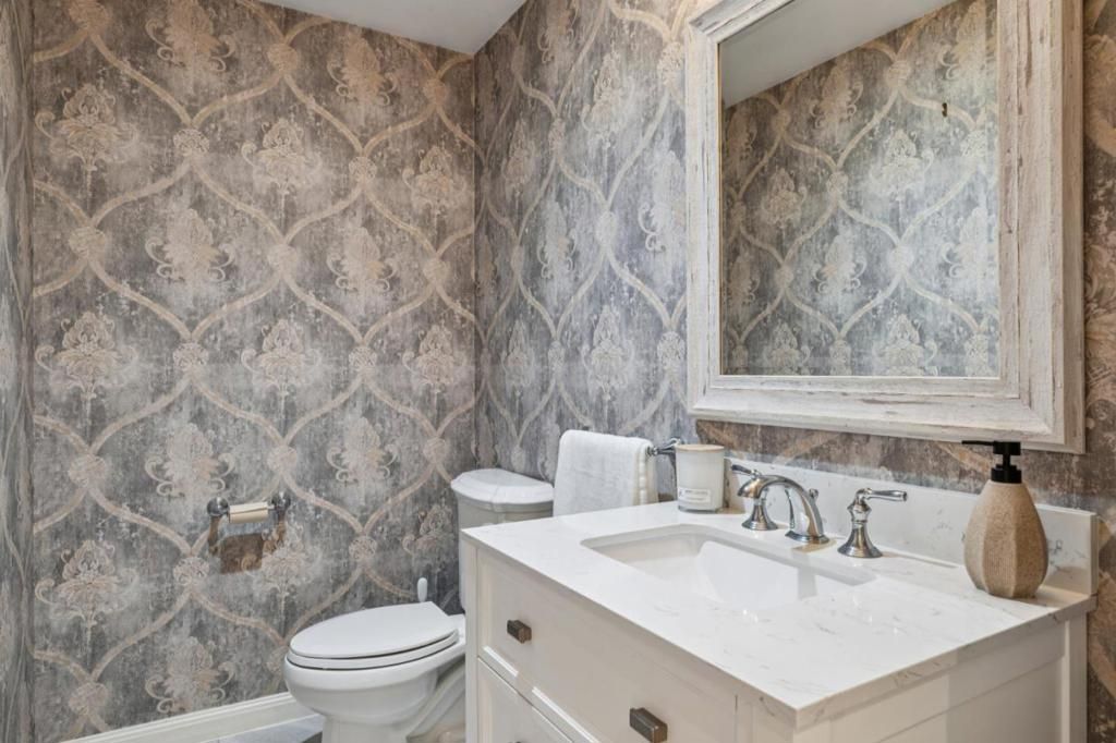 Image 18 of property listing at 2905 Bird Rock Road, Pebble Beach, CA 93953