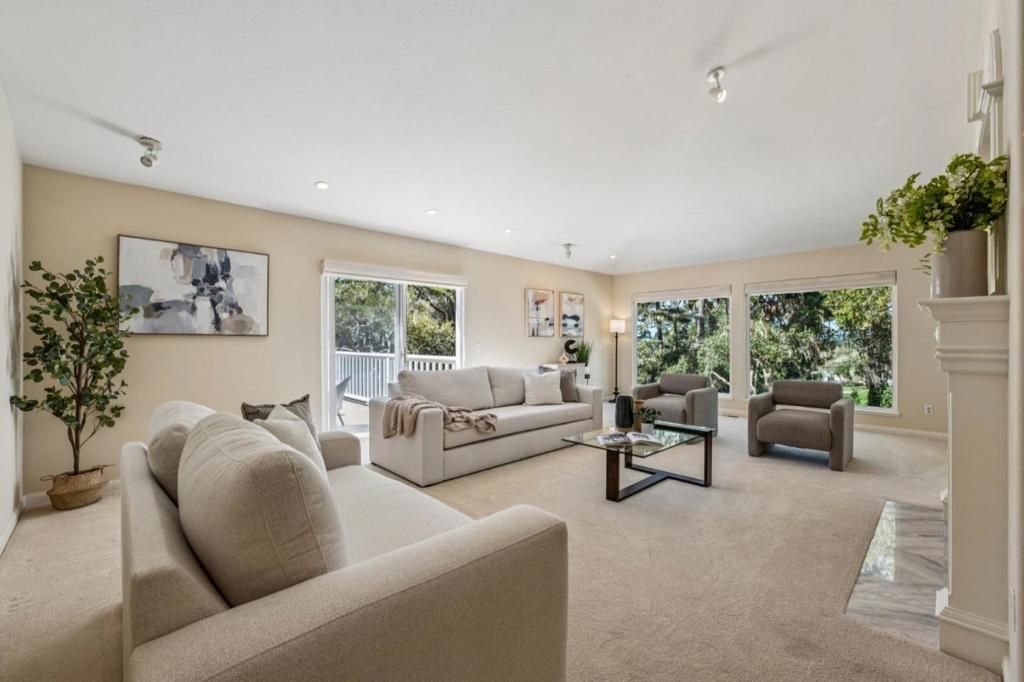 Image 7 of property listing at 2905 Bird Rock Road, Pebble Beach, CA 93953