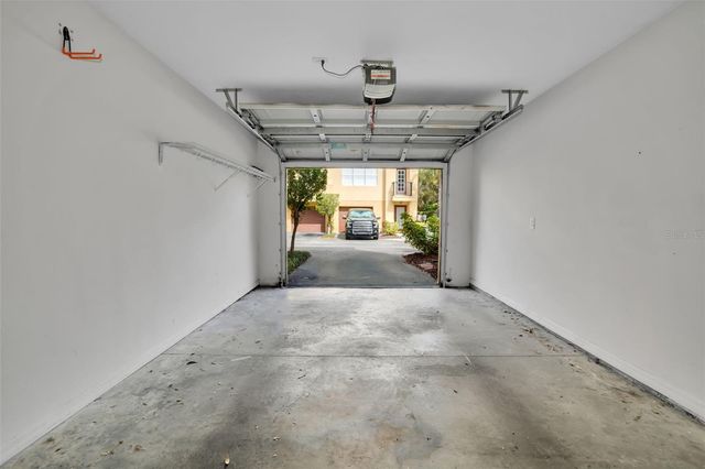 3102 TOSCANA CIRCLE, Tampa, FL 33611