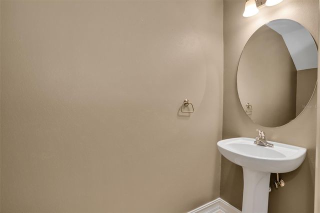 3102 TOSCANA CIRCLE, Tampa, FL 33611