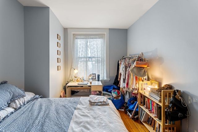 2 Pearl St 7, Boston, MA 02129