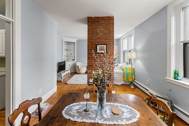 2 Pearl St 7, Boston, MA 02129