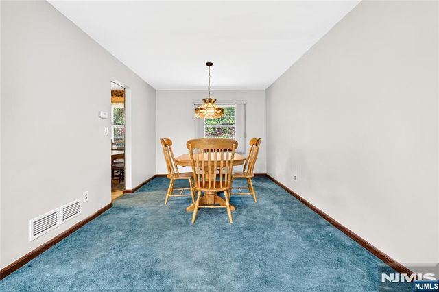 10 Hasbrouck Avenue, Emerson, NJ 07630