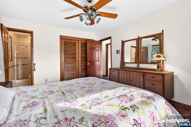 10 Hasbrouck Avenue, Emerson, NJ 07630