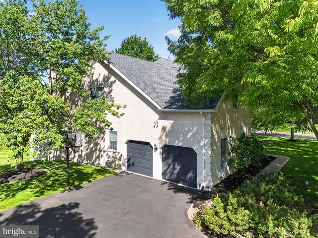 202 OLYMPIC CLUB CT, Blue Bell, PA 19422