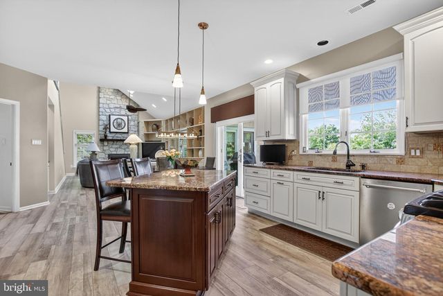 202 OLYMPIC CLUB CT, Blue Bell, PA 19422