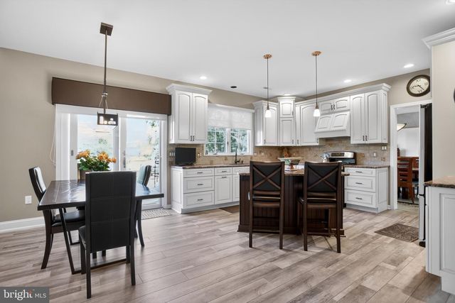 202 OLYMPIC CLUB CT, Blue Bell, PA 19422