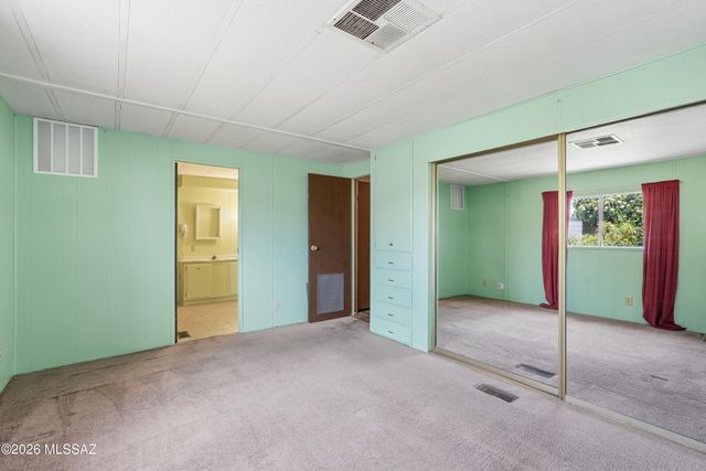 134 W Aliso Drive, Green Valley, AZ 85614