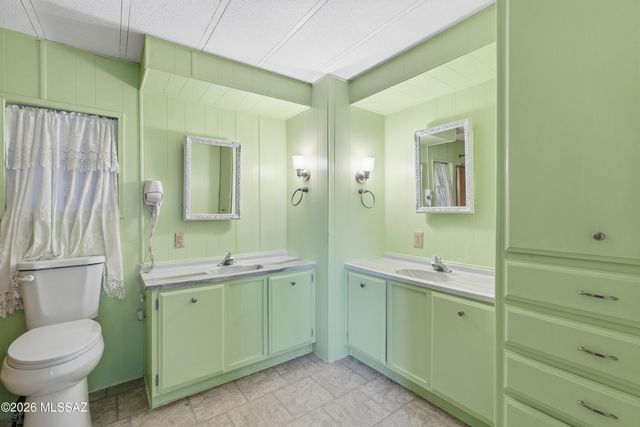 134 W Aliso Drive, Green Valley, AZ 85614