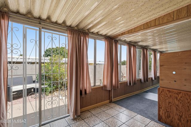 134 W Aliso Drive, Green Valley, AZ 85614