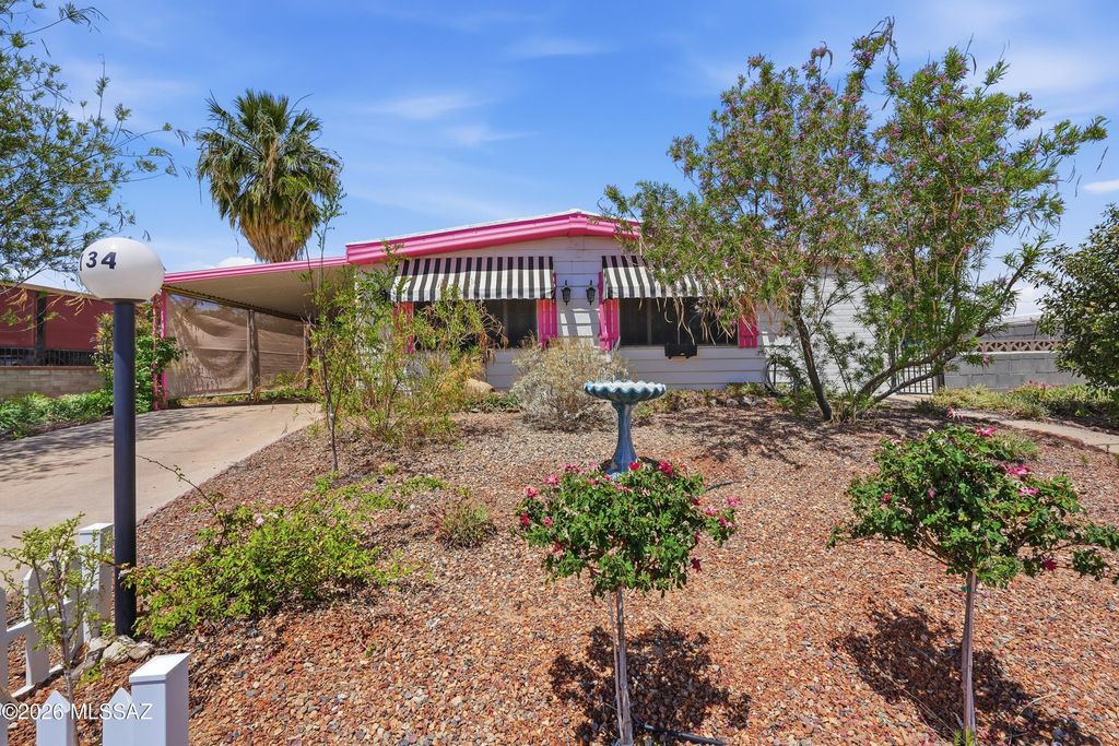 134 W Aliso Drive, Green Valley, AZ 85614