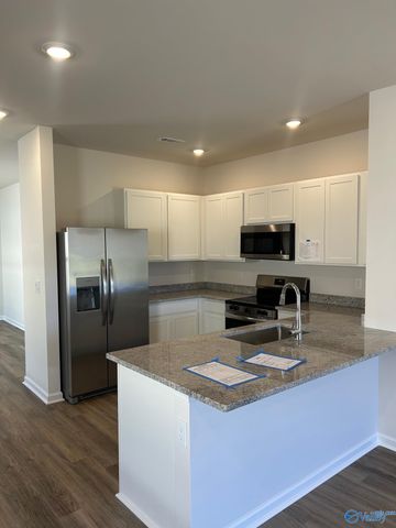 3405 Cool Springs Avenue SW, Madison, AL 35756