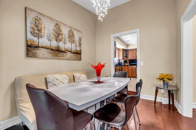 152 Redpine Loop, Old Bridge, NJ 08857