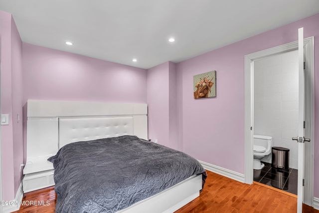 152 Redpine Loop, Old Bridge, NJ 08857