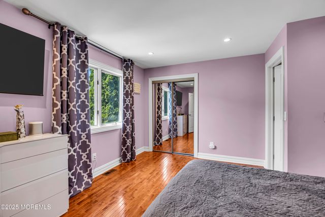 152 Redpine Loop, Old Bridge, NJ 08857