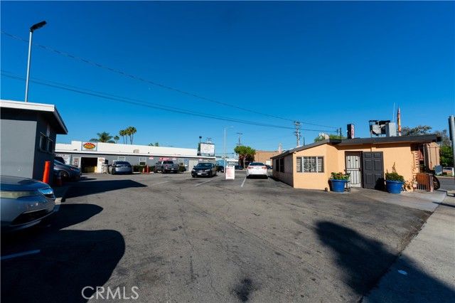 4610 Manhattan Beach Boulevard, Lawndale, CA 90260