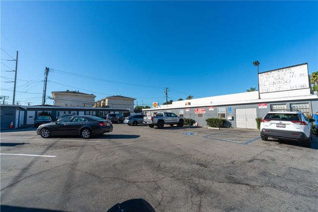 4610 Manhattan Beach Boulevard, Lawndale, CA 90260