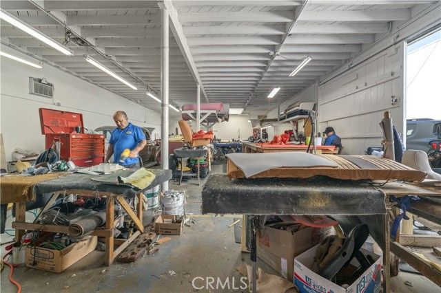 4610 Manhattan Beach Boulevard, Lawndale, CA 90260