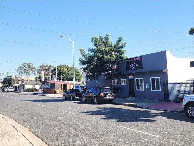 4610 Manhattan Beach Boulevard, Lawndale, CA 90260