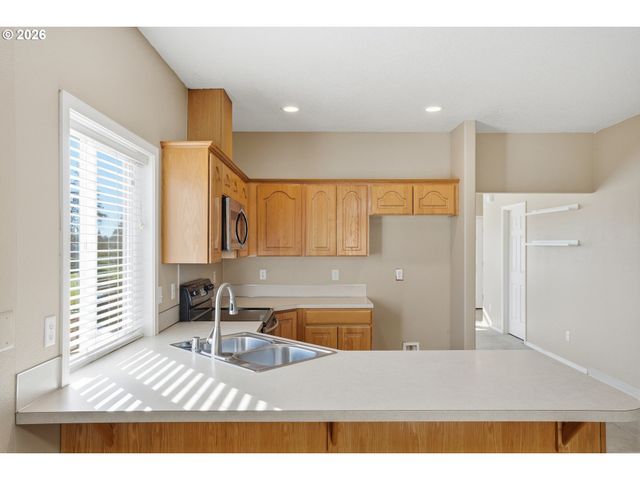 3712 Ne 98TH St, Vancouver, WA 98665