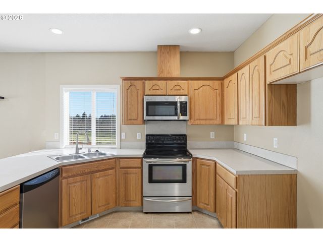 3712 Ne 98TH St, Vancouver, WA 98665