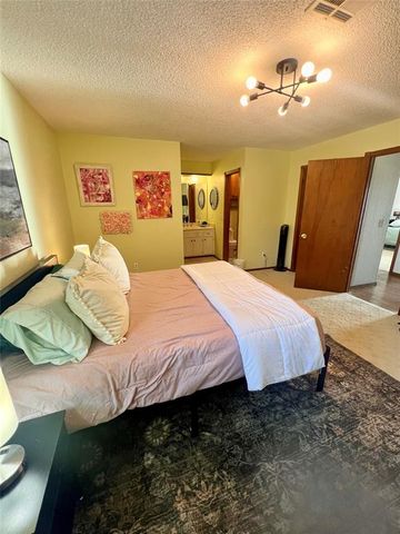 1036 Cedar Hill Place, Midwest City, OK 73110