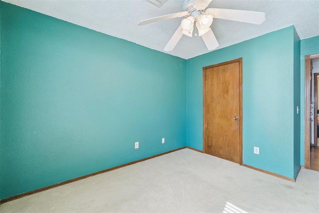 1036 Cedar Hill Place, Midwest City, OK 73110