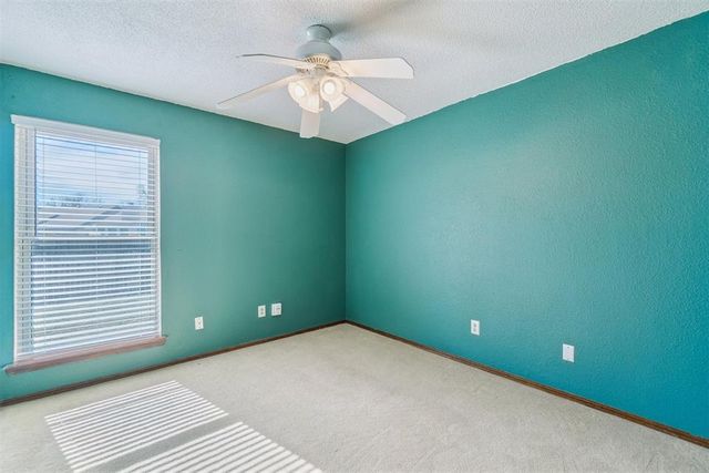 1036 Cedar Hill Place, Midwest City, OK 73110