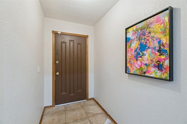1036 Cedar Hill Place, Midwest City, OK 73110