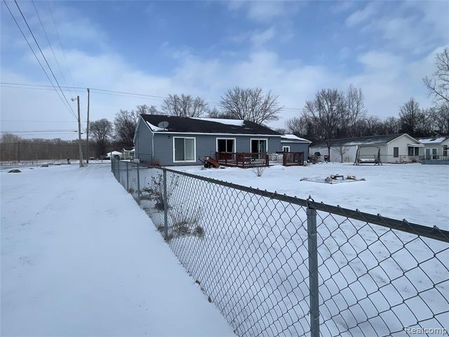 7120 Lapeer Road, Davison, MI 48423