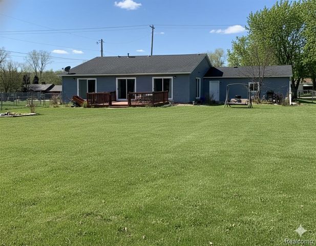7120 Lapeer Road, Davison, MI 48423