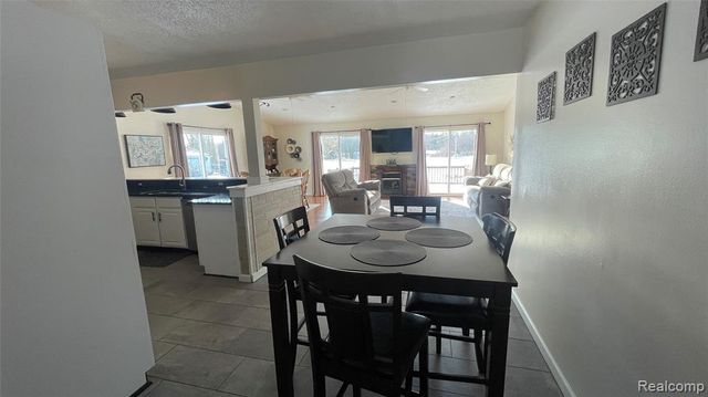 7120 Lapeer Road, Davison, MI 48423