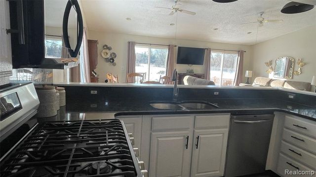 7120 Lapeer Road, Davison, MI 48423