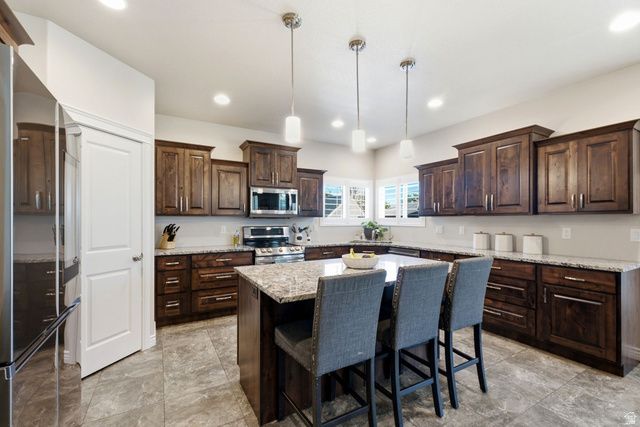 2534 N 1275 W, Clinton, UT 84015