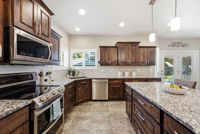 2534 N 1275 W, Clinton, UT 84015
