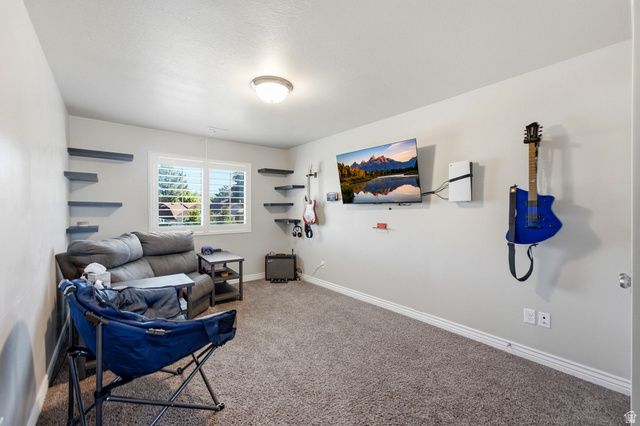 2534 N 1275 W, Clinton, UT 84015