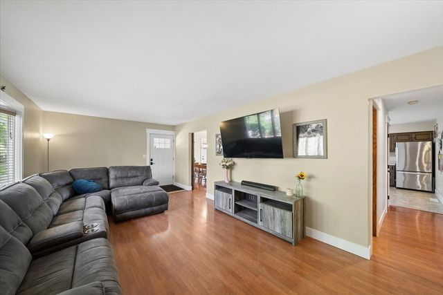 24908 Hemphill Drive, Elwood, IL 60421