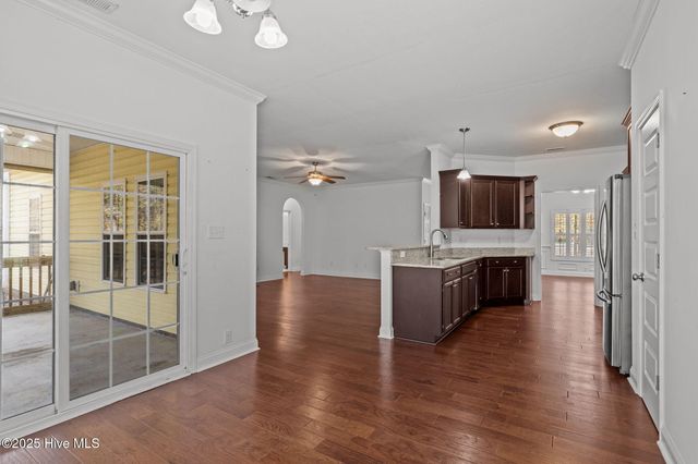 100 White Swan Way, Swansboro, NC 28584