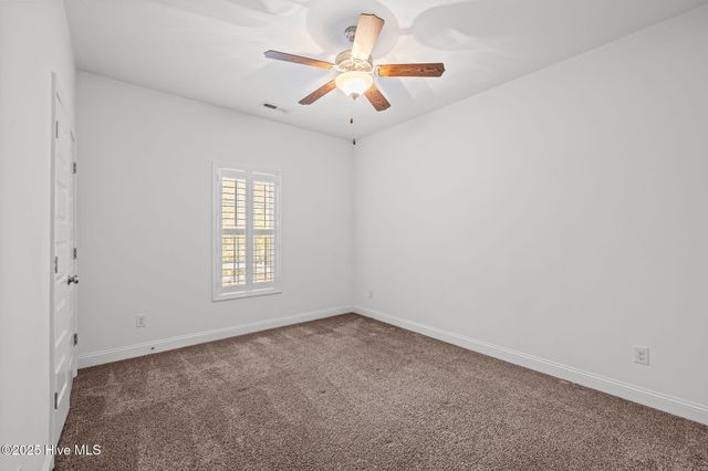 100 White Swan Way, Swansboro, NC 28584