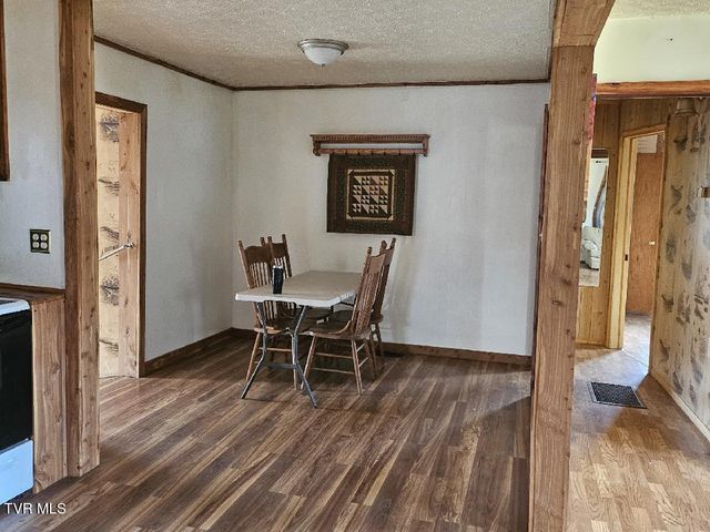 8935 Hunters Valley East Road, Dungannon, VA 24245