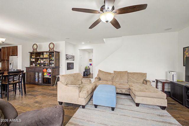 3135 E QUINCE Street, Mesa, AZ 85213