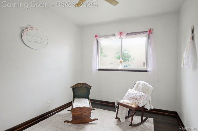 21701 Sunnyside Street, St. Clair Shores, MI 48080